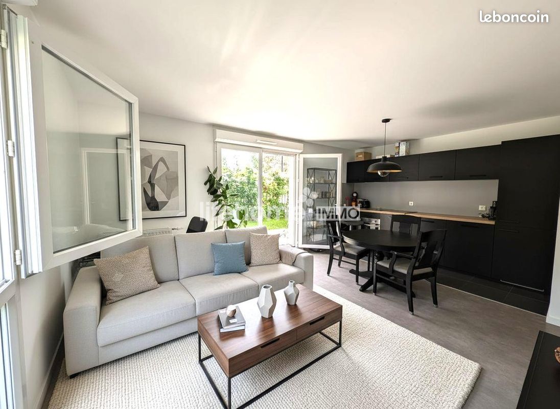 Appartement 4 pièces 79 m² · à Guyancourt · 79 m² · 295 000 €