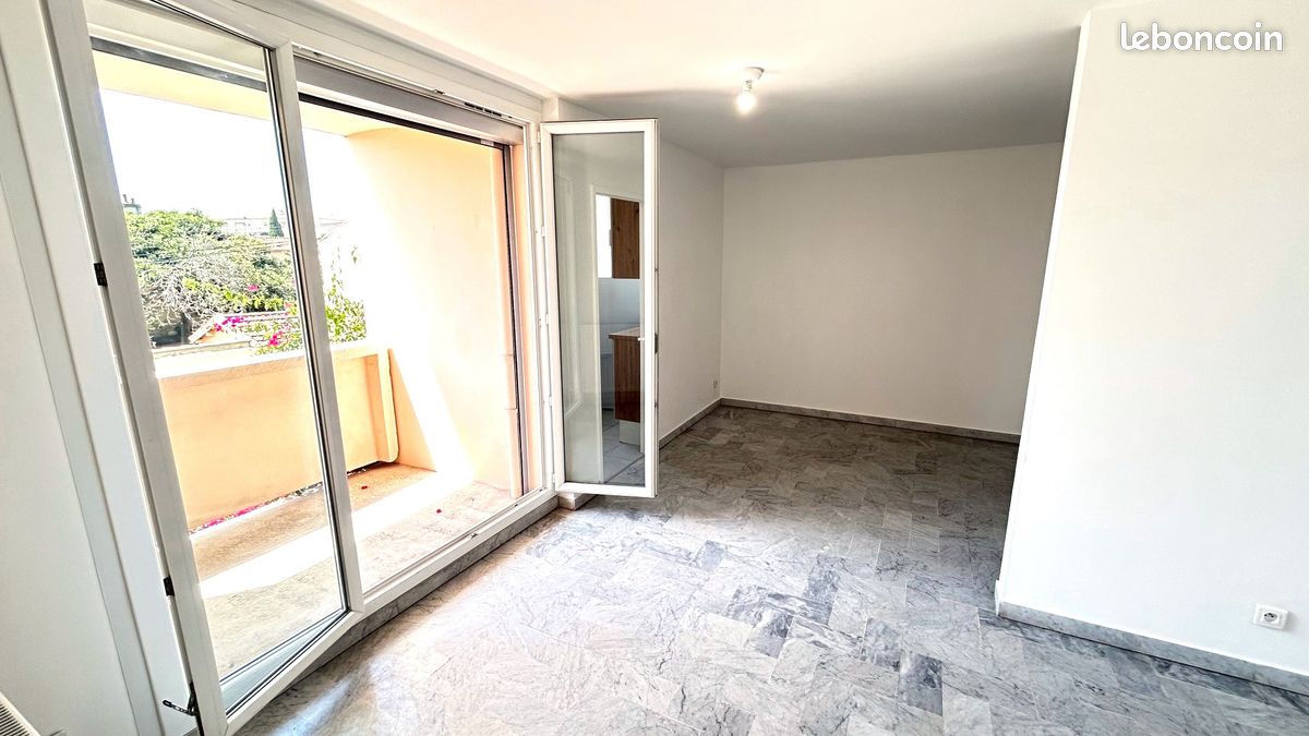 Appartement 2 pièces 43 m² · à Toulon · 43 m² · 770 €