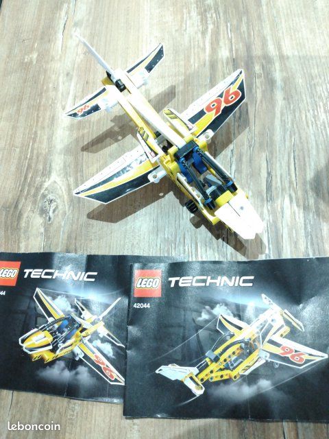 Avion Lego technic (image 1)