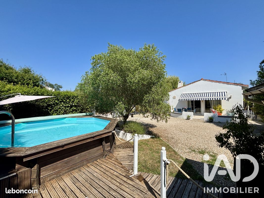 Maison 6 pièces 112 m² · à Breuillet · 112 m² · 295 000 €