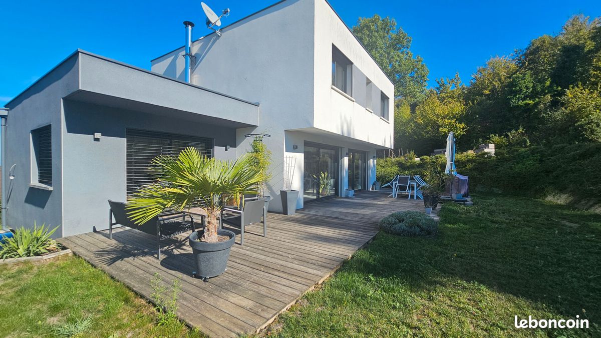 Maison 6 pièces 135 m² · à Massongy · 135 m² · 730 000 €