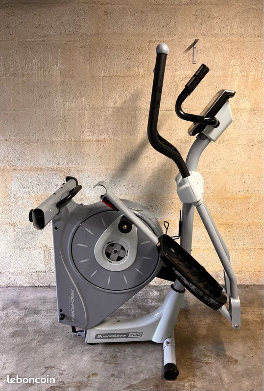 Spacesaver Velo Elliptique Proform 700 Saver 700 Space Saver