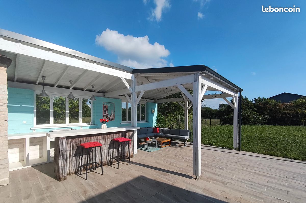 Maison 5 pièces 148 m² · à Thairé · 148 m² · 429 000 €