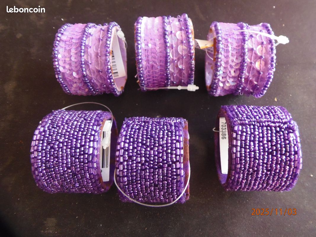 Lot De 250 Perles Vintage En Verre Forme Losange Violet - Inde Années 80, Occasion Pour Création