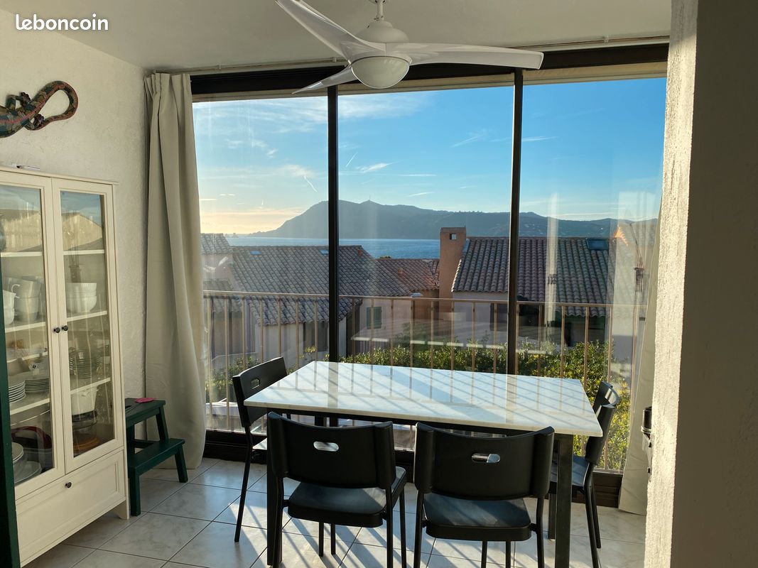 Appartement 2 pièces 29 m² · à Saint-Mandrier-sur-Mer · 29 m² · 700 €/mois