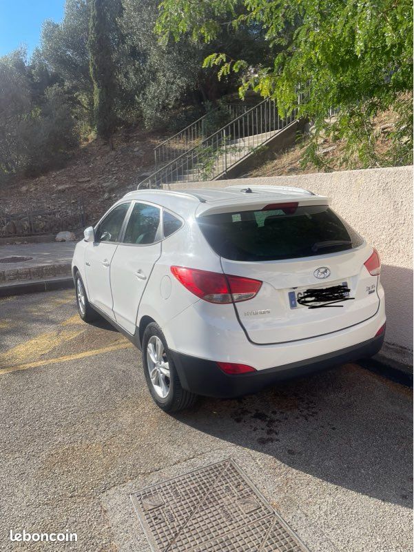 Hyundai IX35 (image 2)