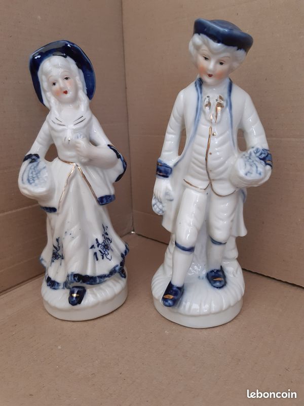 Bibelot - couple blanc et bleu (image 1)