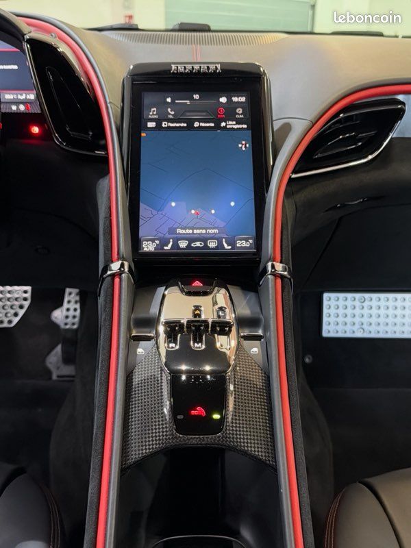 Ferrari roma 3,9 v8 bi-turbo 620 dct - rosso scuderia - origine 🇫🇷 - pack carbone complet - display - volant led carone - service inclus 2028 (image 9)