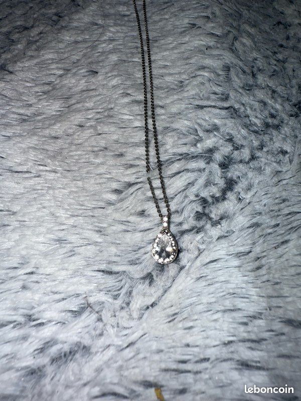 Collier en argent 925 et Oxydes de zirconium (image 2)