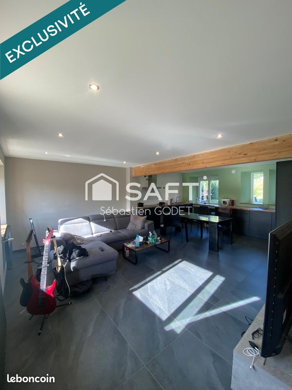 Maison 5 pièces 250 m² · à Meurcourt · 250 m² · 236 000 €