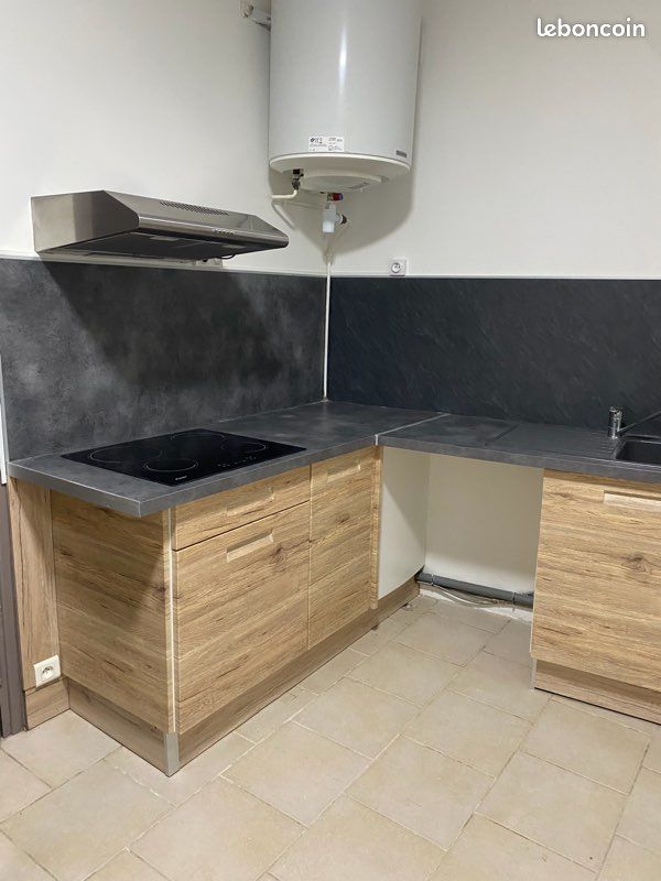 Appartement 2 pièces 30 m² · à Oyonnax · 30 m² · 410 €/mois