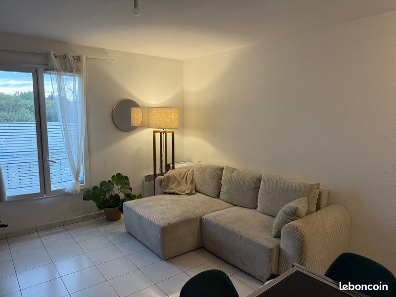 Appartement 2 pièces 40 m² · à Roquebrune-sur-Argens · 40 m² · 880 €/mois