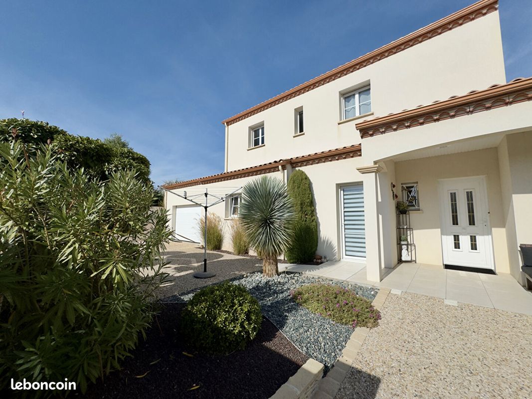 Maison 7 pièces 190 m² · à Vaux-sur-Mer · 190 m² · 888 250 €