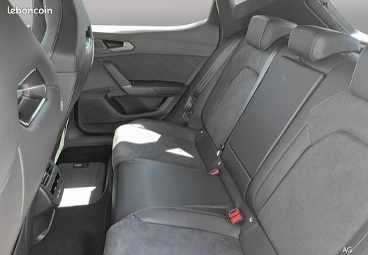 CUPRA Leon 1.5 eTSI Hybrid 150 ch DSG7 V (image 8)
