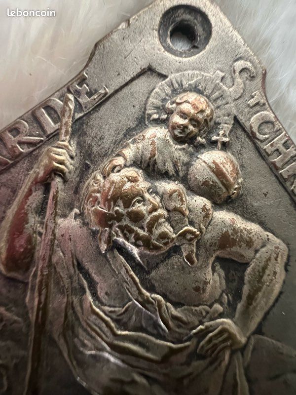Médaille St Christophe Métal Doré – Protection Voyage – Murat