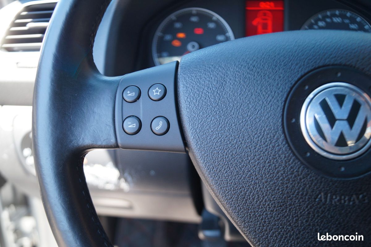 VOLKSWAGEN EOS 1.4 TFSI 122ch- OUVERTURE CAPOTE HS/ OUVERTURE TOIT OUVRANT OK/ MOTEUR GARANTIE 6 MOIS (image 19)