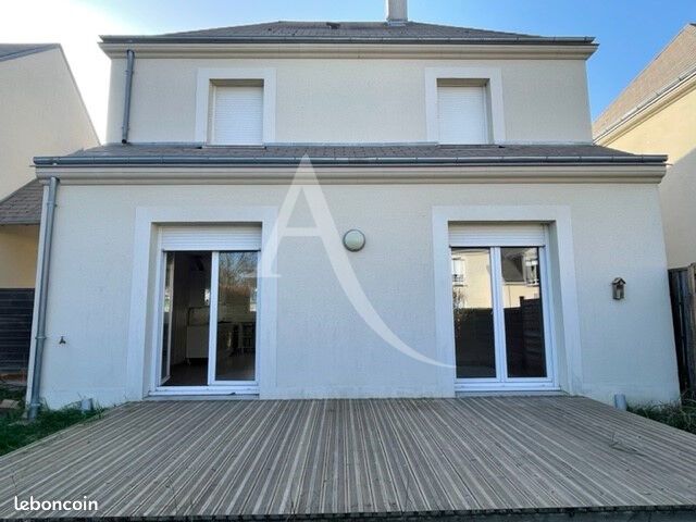 Maison 4 pièces 86 m² · à Neuville-aux-Bois · 86 m² · 801 €/mois