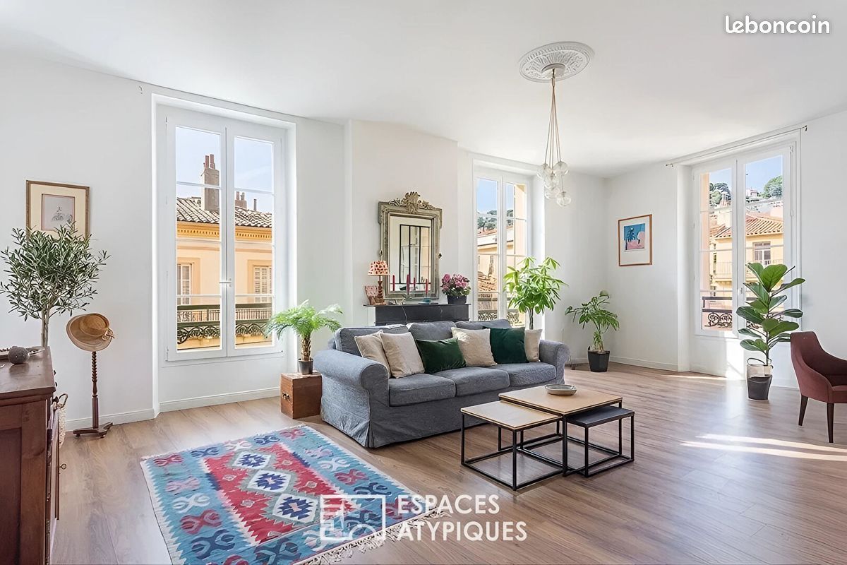 Appartement 2 pièces 57 m² · à Hyères · 57 m² · 299 000 €
