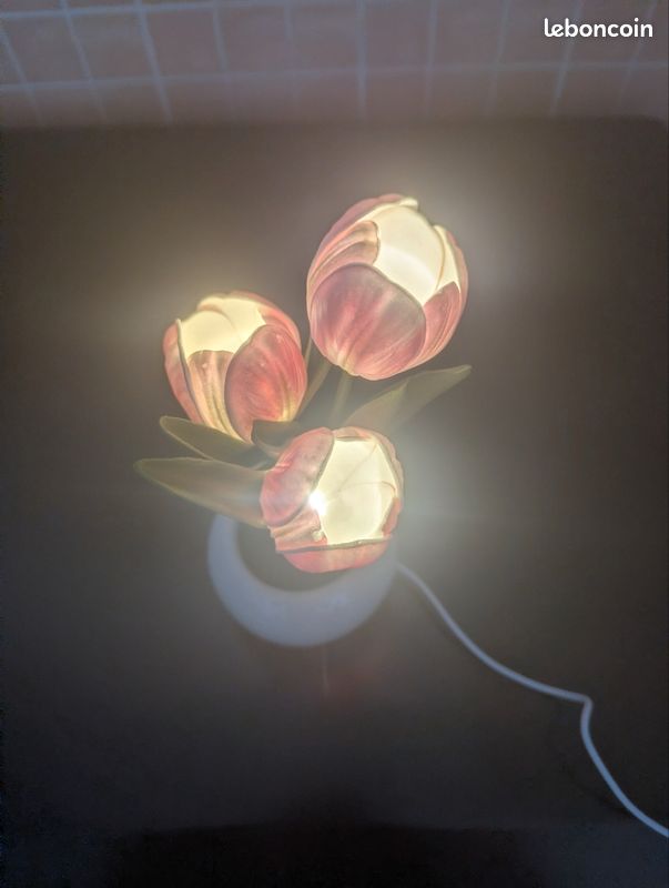 Lampe tulipe rose (image 3)