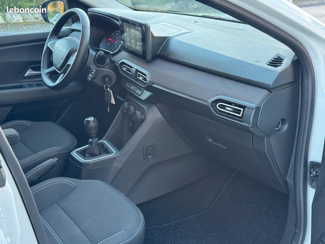 Dacia JOGGER (2) 1.0 ECO-G 100 GSR2 EXPRESSION 5PL *7600 KM (image 7)