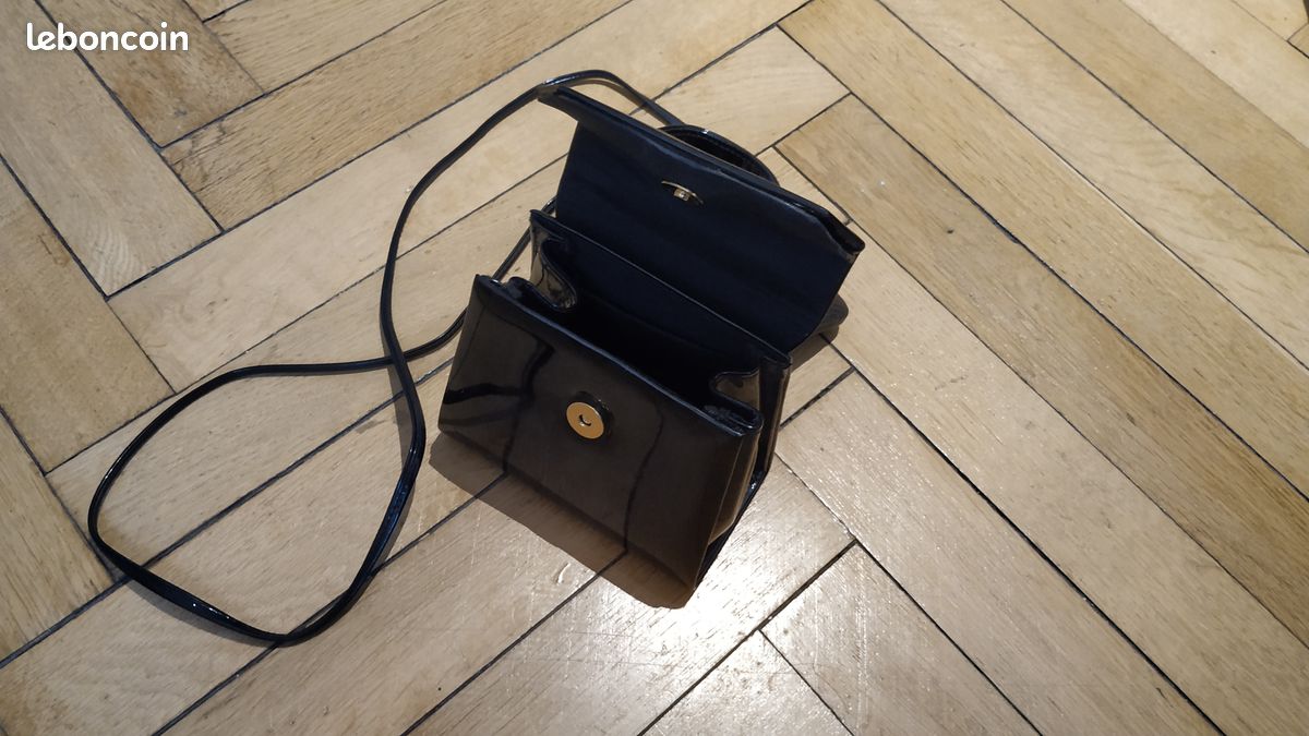 Petit sac vernis noir bandoulière soirée (image 3)
