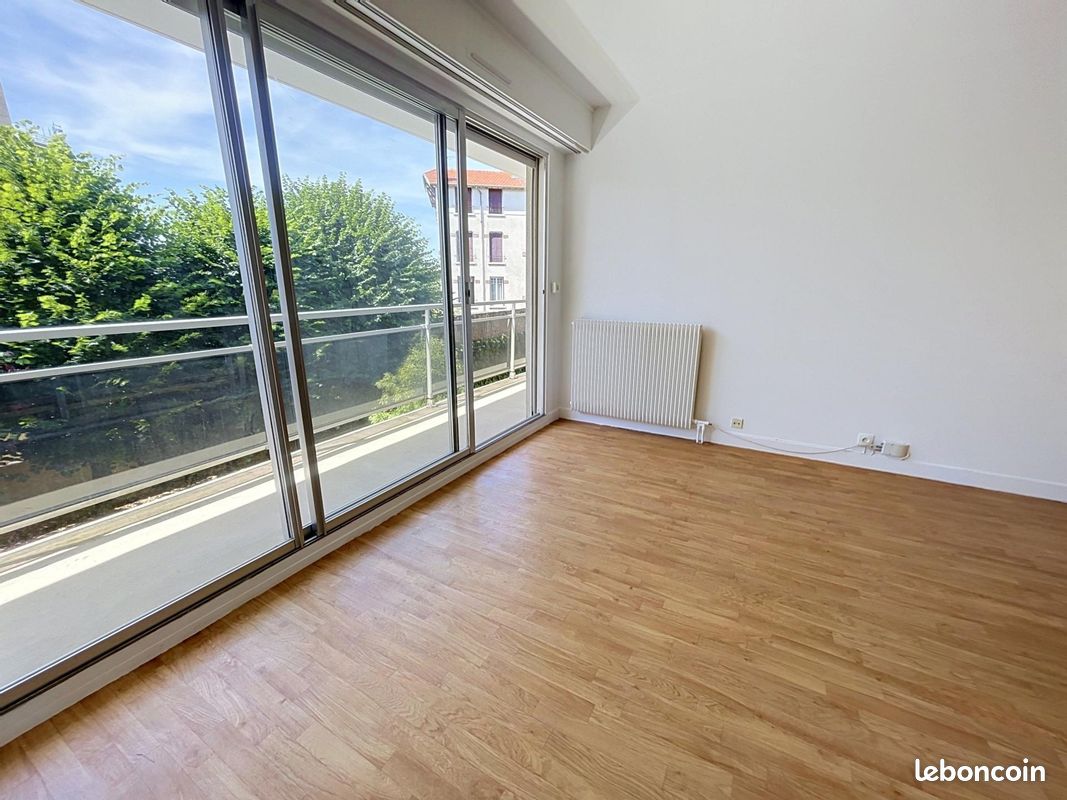 Appartement 4 pièces 68 m² · à Saint-Germain-en-Laye · 68 m² · 547 000 €