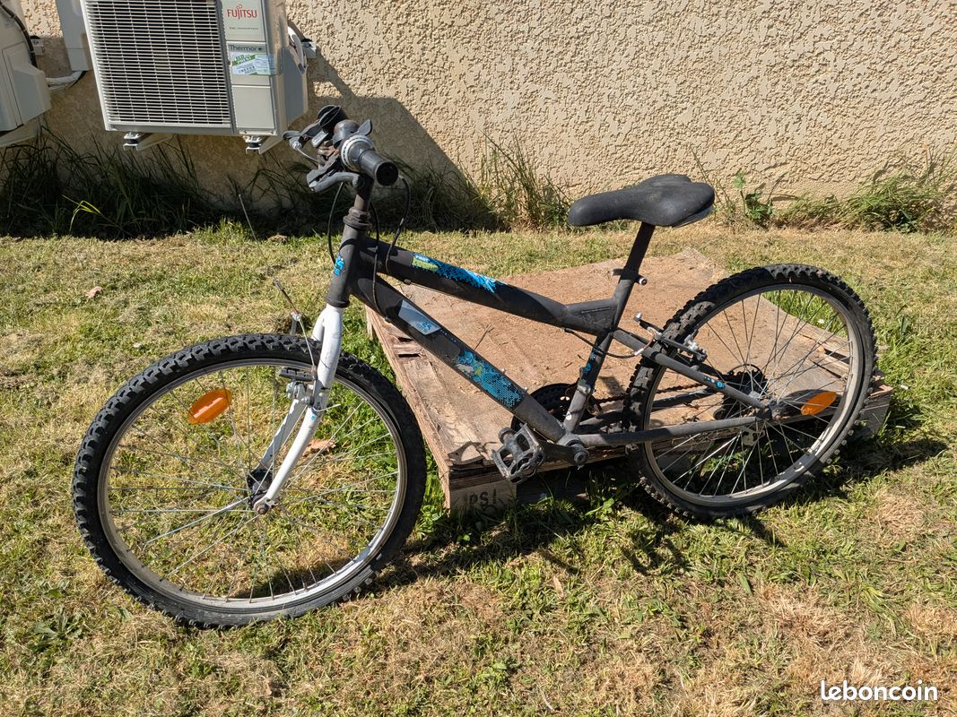 Vélo garçon (pour réparation - bricoleur) (image 1)