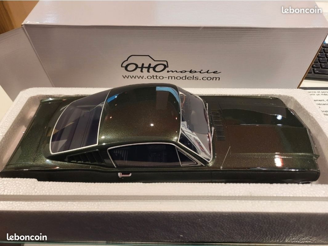Ford Mustang Fastback 1/12 - Ottomobile - Neuf Sous Boîte - Miniature Voiture