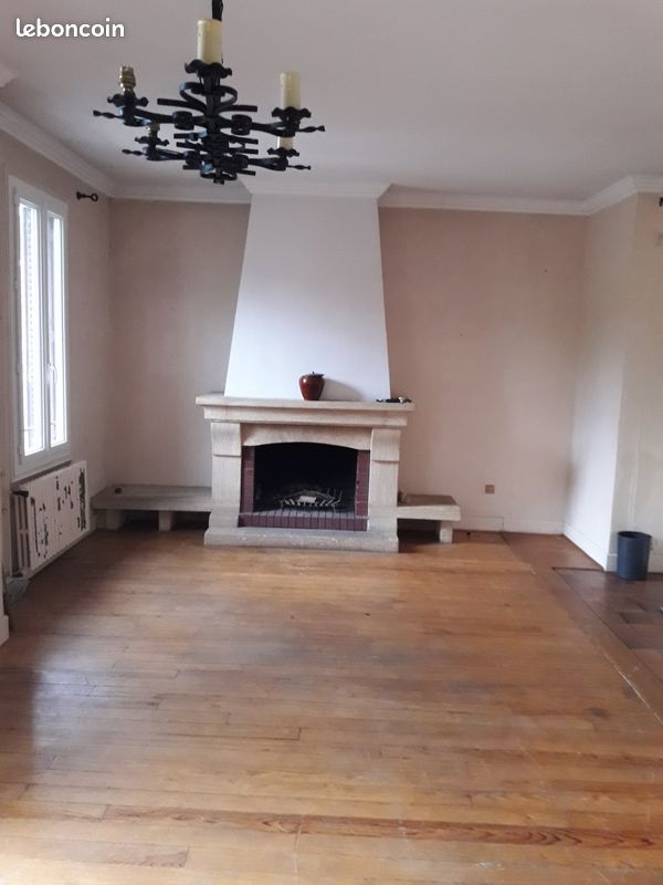 Appartement 8 pièces 170 m² · à Labégude · 170 m² · 145 000 €