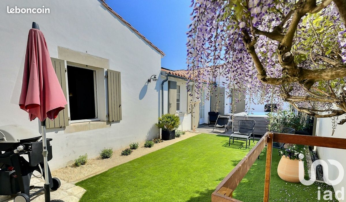 Maison 6 pièces 166 m² · à La Flotte · 166 m² · 1 390 000 €