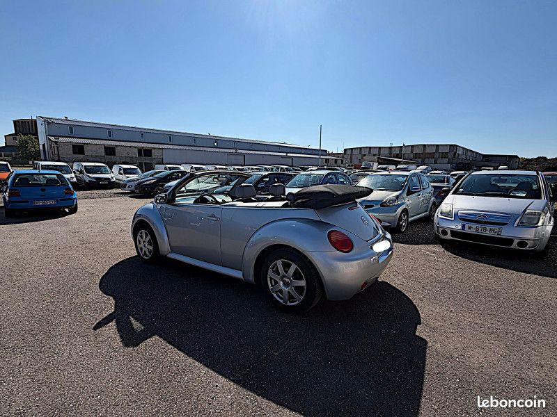 Volkswagen BEETLE CAB 2.0 115CH CARAT (image 7)