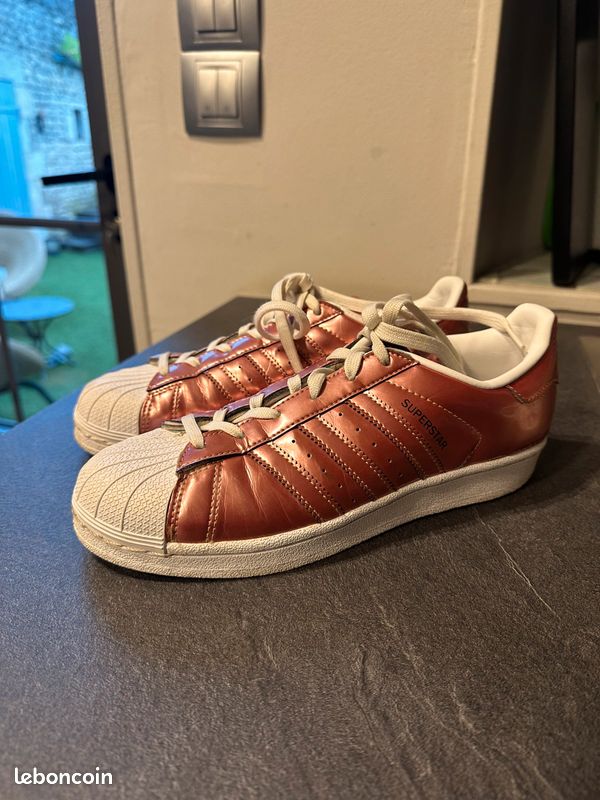 Basket superstar adidas cuivrées 38 TBE (image 2)