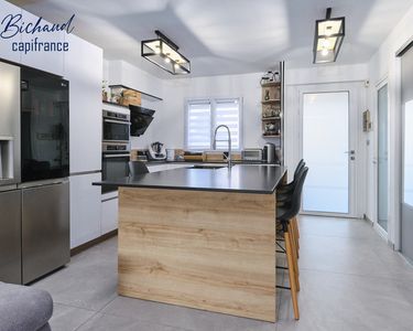 Maison 365 000 € - 107 m²