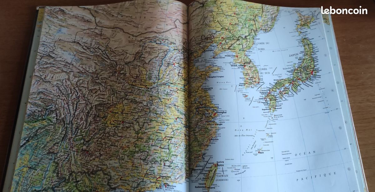 Le grand atlas du monde (image 2)