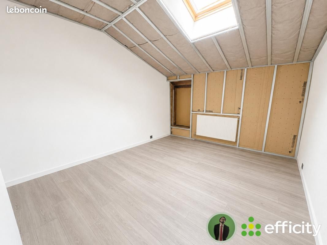 Maison 5 pièces 152 m² · à Beaujeu · 152 m² · 55 000 €