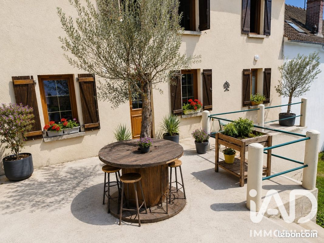 Maison 5 pièces 120 m² · à La Ferté-sous-Jouarre · 120 m² · 180 000 €