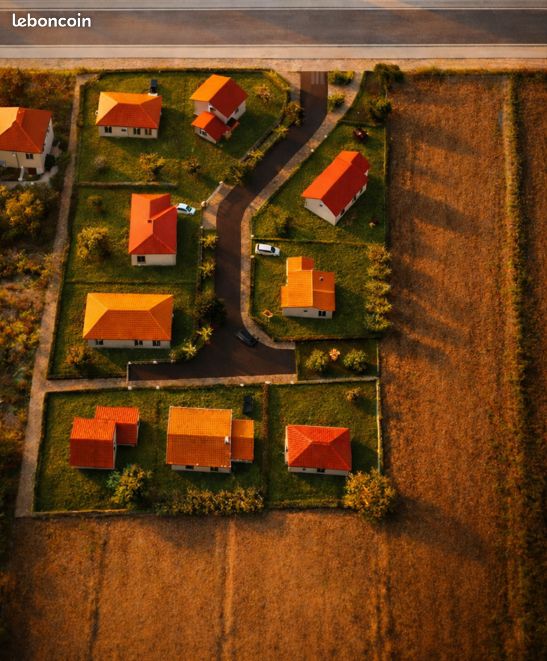 Terrains constructibles et viabilisés avenue de la Gare Saint Lyé 10180 disponibles de suite · à Saint-Lyé · 59 000 €