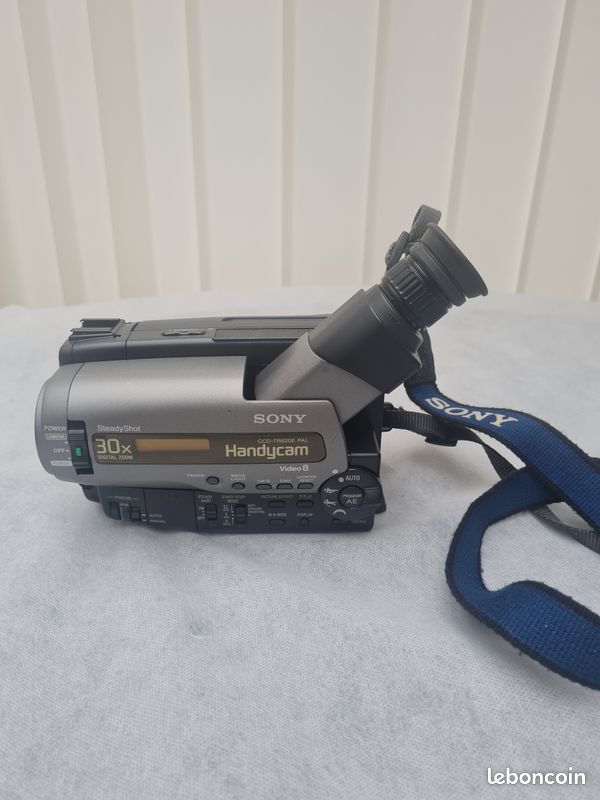 Camescope Sony 30x Digital Zoom (image 1)