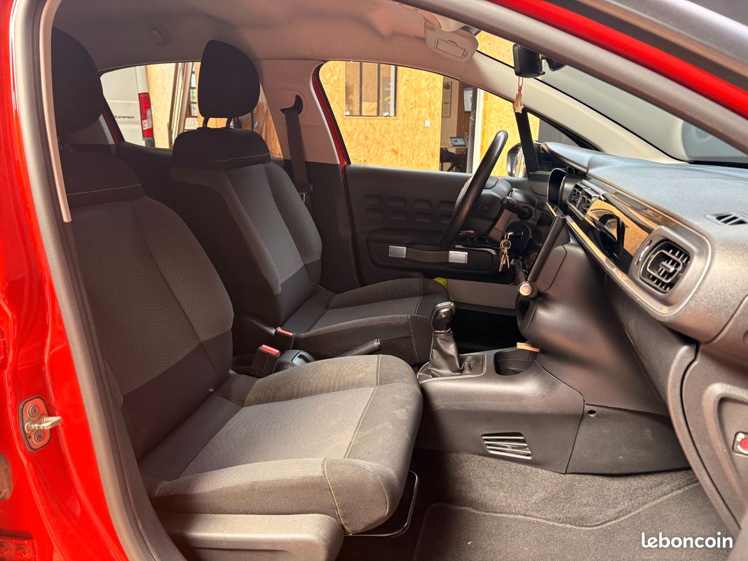 CITROEN C3 GENERATION-III 1.2 PURETECH 80 SHINE START-STOP - DISTRIBUTION À JOUR - CAMÉRA DE RECUL - CARPLAy (image 6)