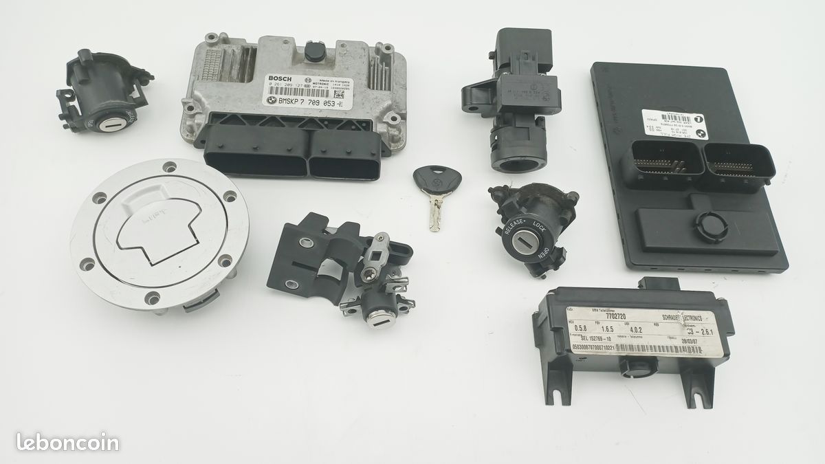 Jeu de serrure contacteur a cle code BMW K 1200 GT 2006 - 2008 (image 1)
