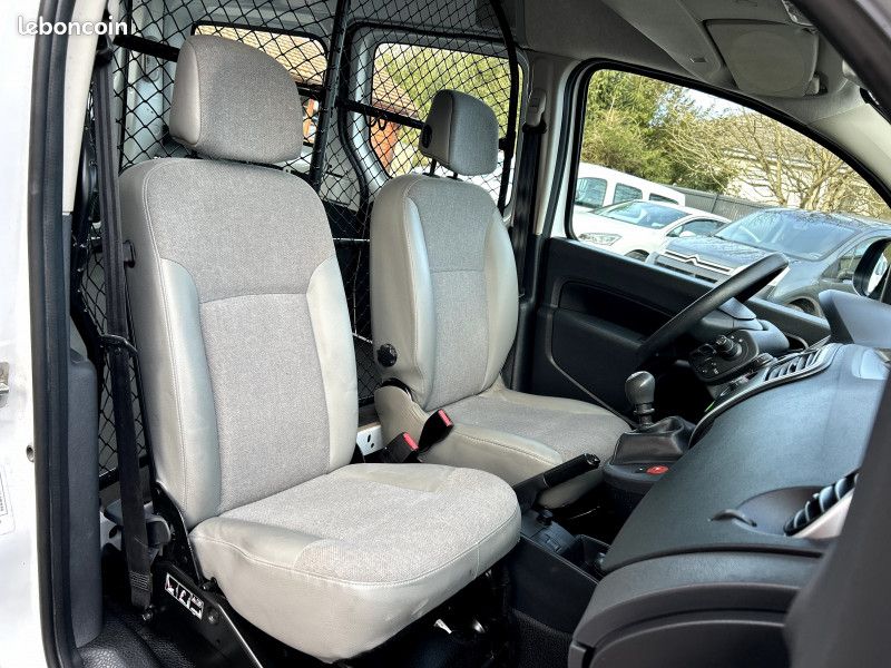 Renault KANGOO II EXPRESS MAXI 1.5 BLUE DCI 95CH GRAND VOLUME CONFORT (image 10)