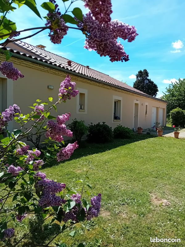 Maison 4 pièces 138 m² · à La Chapelle-Aubareil · 138 m² · 405 000 €