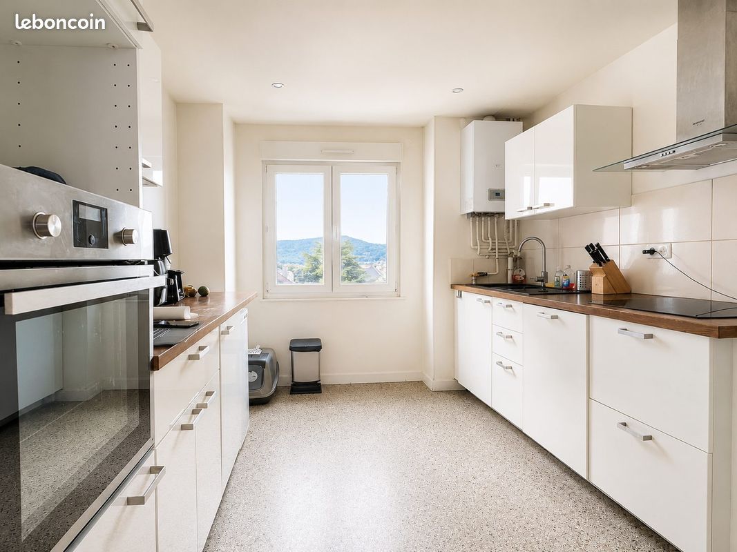 Appartement 4 pièces 80 m² · à Metz · 80 m² · 960 €