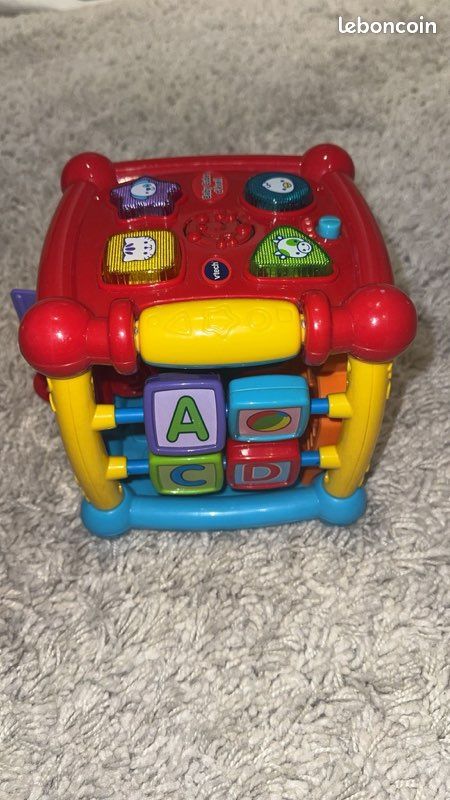 Cube d’éveil VTech Baby – Jouet interactif évolutif (image 2)
