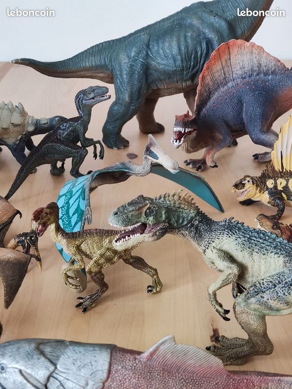 Énorme collection de Dinosaures - Schleich et Papo - Figurines animaux (image 1)