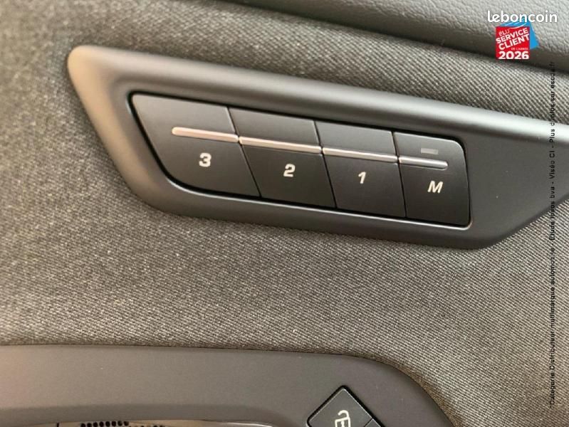 Jaguar E-Pace P300e PHEV 309ch R-Dynamic HSE (image 21)
