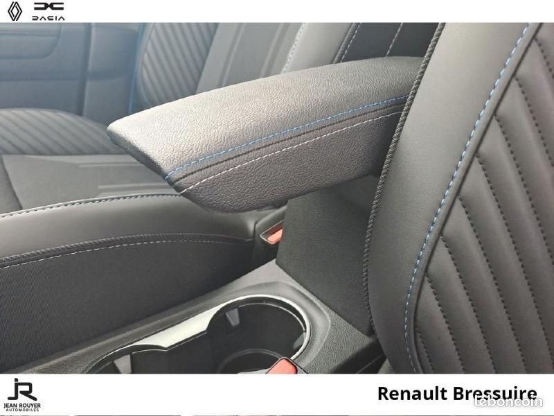 Renault Captur 1.6 E-Tech full hybrid 145ch esprit Alpine (image 21)