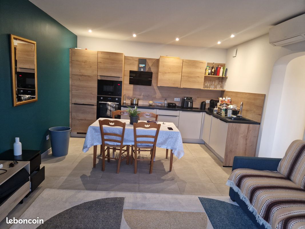 Appartement 2 pièces 50 m² · à Vence · 50 m² · 1 025 €