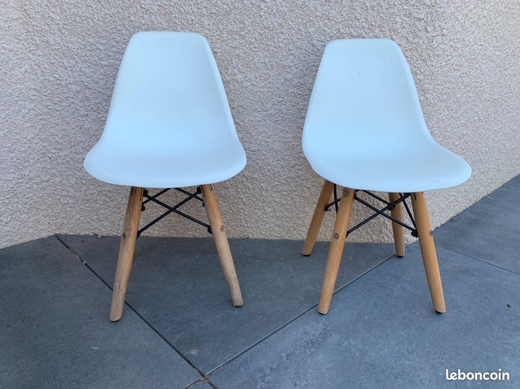 Chaise enfant design (image 1)