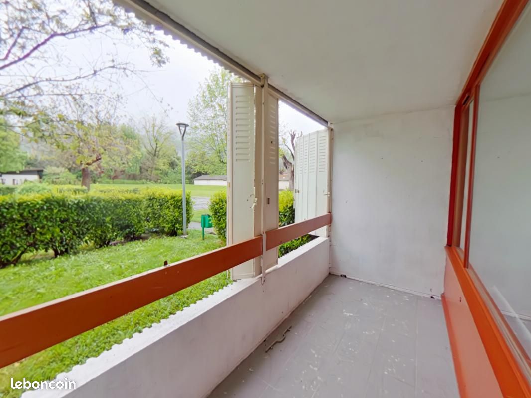 Appartement 3 pièces 65 m² · à Saint-Martin-d'Hères · 65 m² · 95 000 €